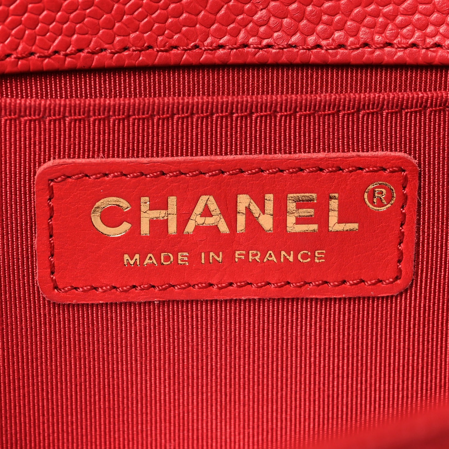 Caviar Quilted Medium Boy Flap Light Red