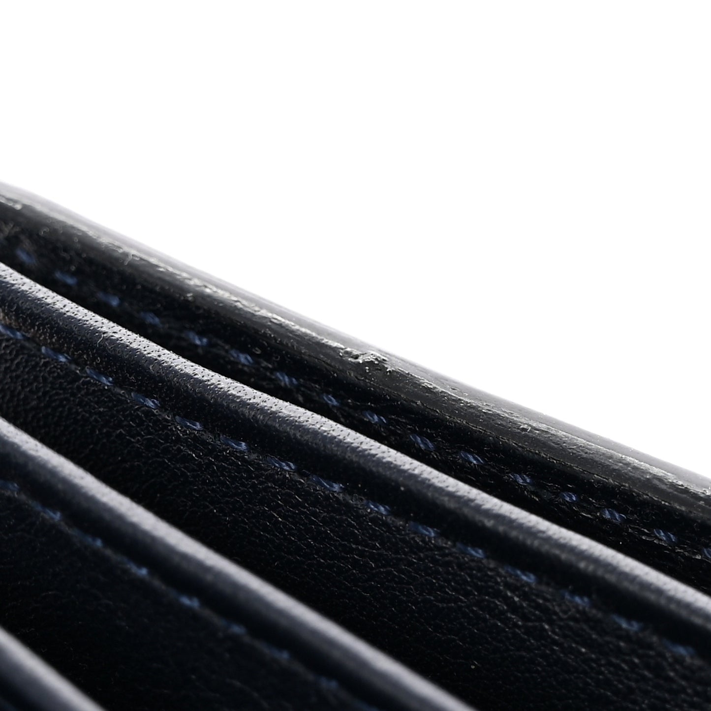 Metallic Grainy Goatskin Myla Gusseted Card Holder Platinum