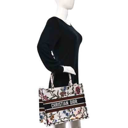 Christian Dior Raffia Embroidered Petites Fleurs Medium Book Tote White Multicolor 2 of 9
