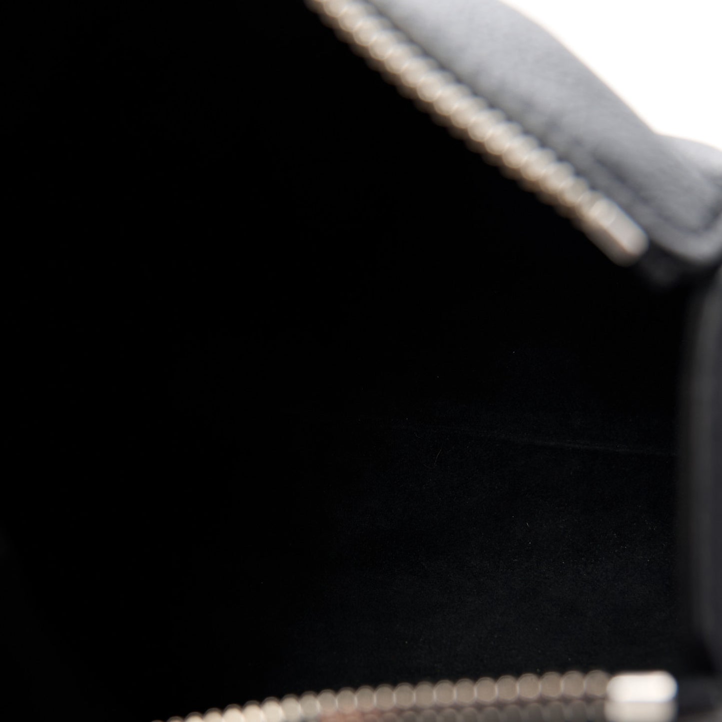 Grained Calfskin Side Trunk MM Black