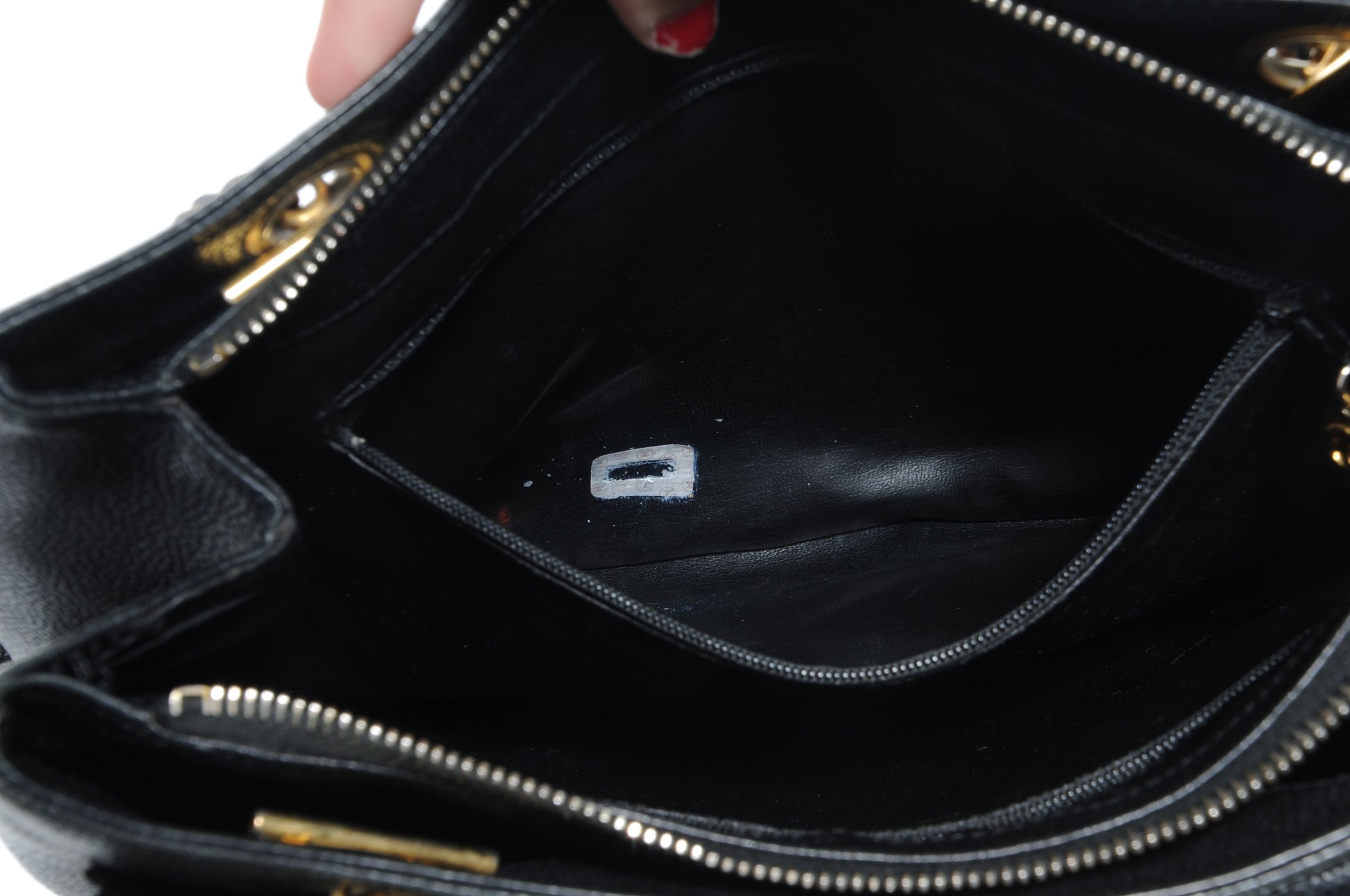 Chanel Caviar Shoulder Bag Black 8 of 8