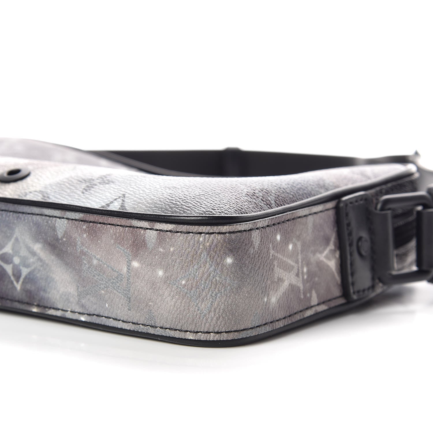 Louis Vuitton Monogram Galaxy Alpha Messenger 6 of 9