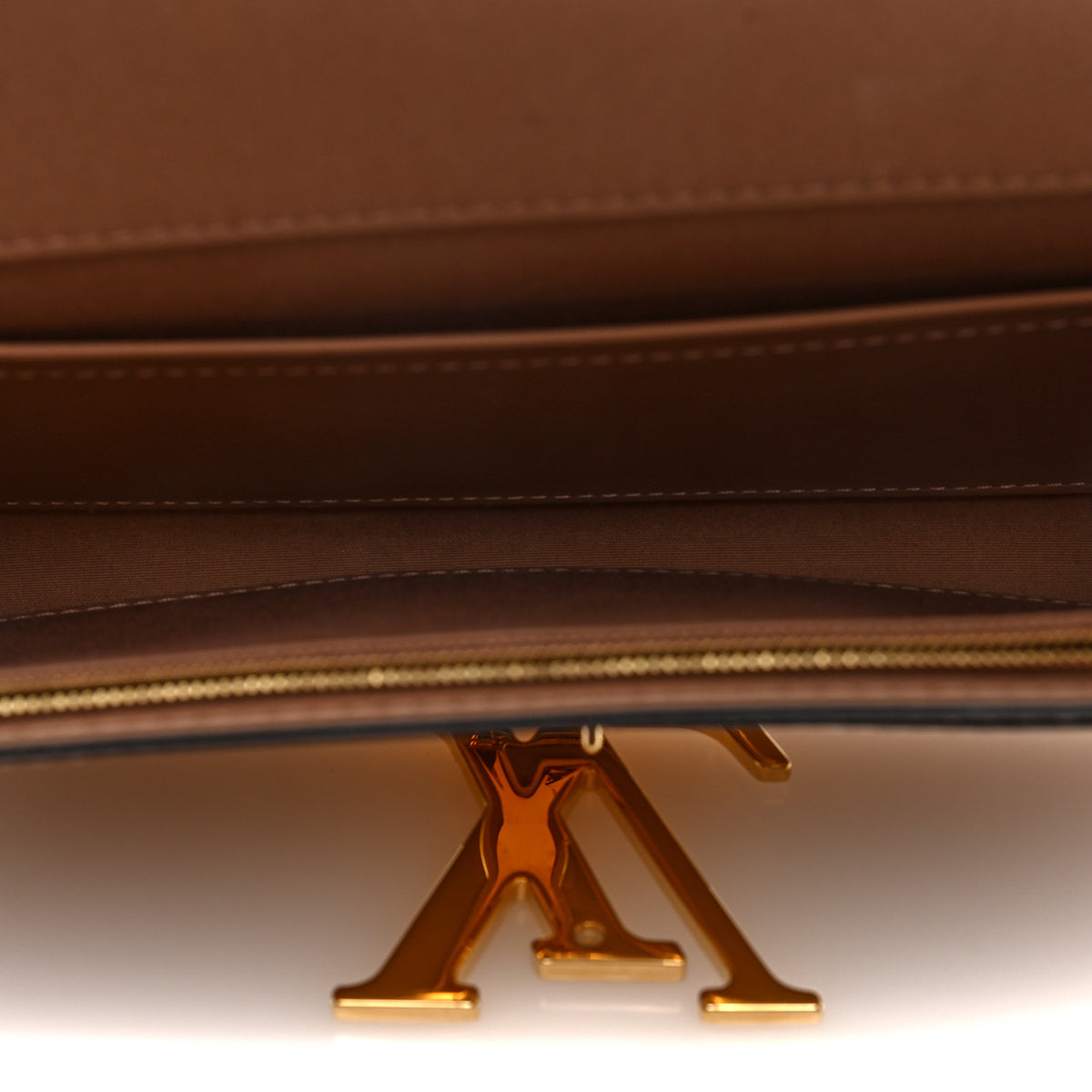 Patent Louise Wallet Dune