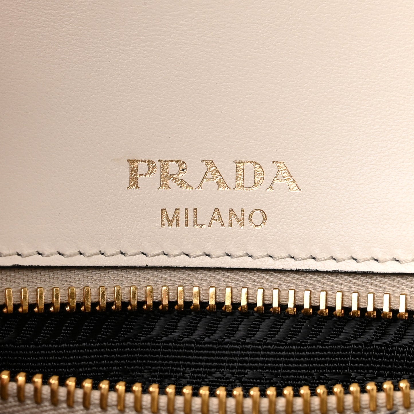 Saffiano Flap Shoulder Bag Bianco