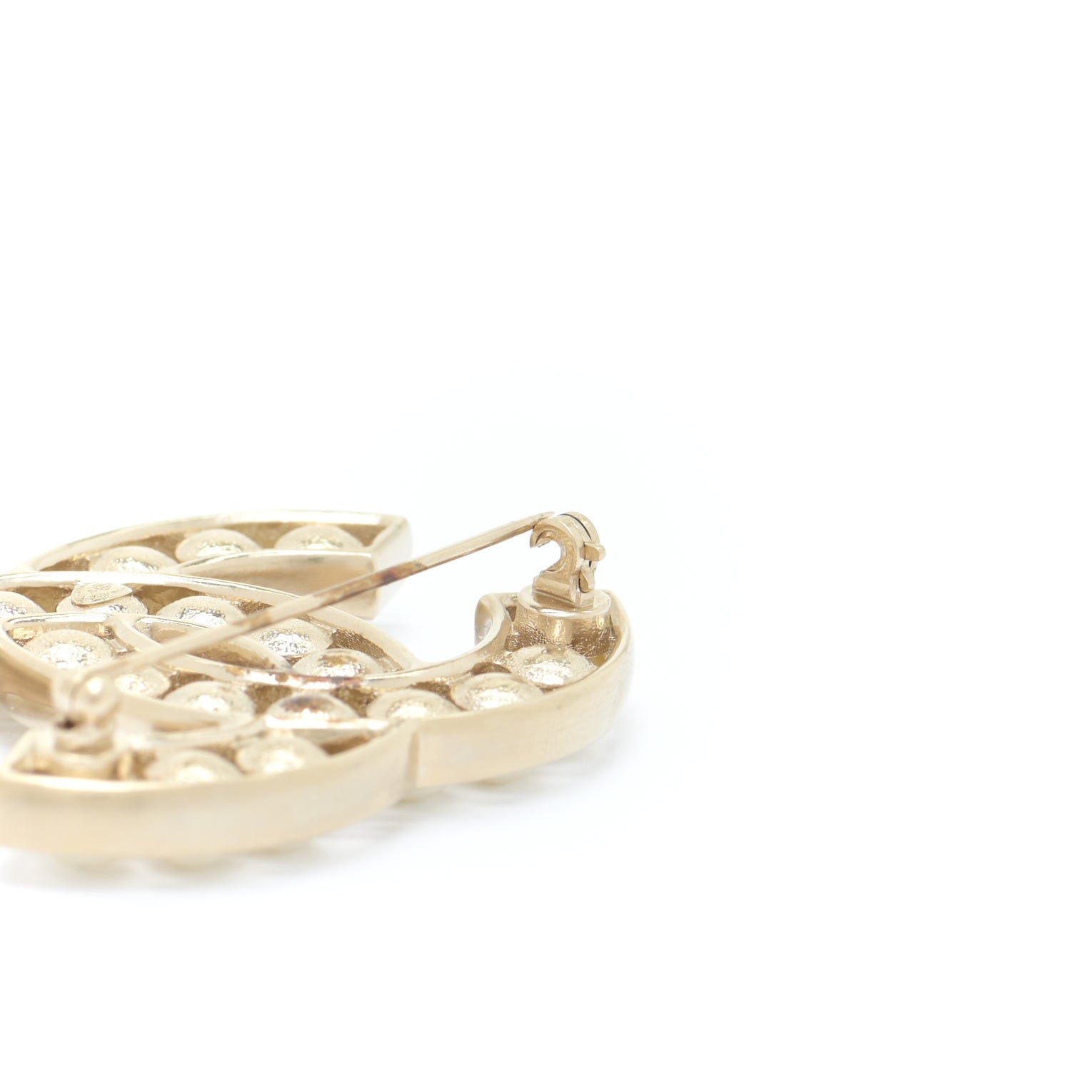 Chanel Pearl CC Brooch Light Gold 3 of 5