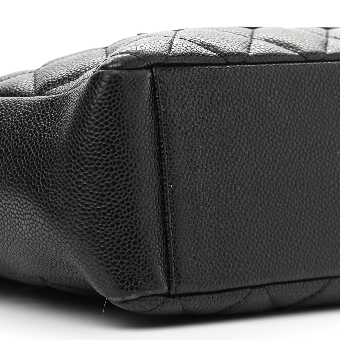 Caviar Quilted Petit Shopping Tote PST Black
