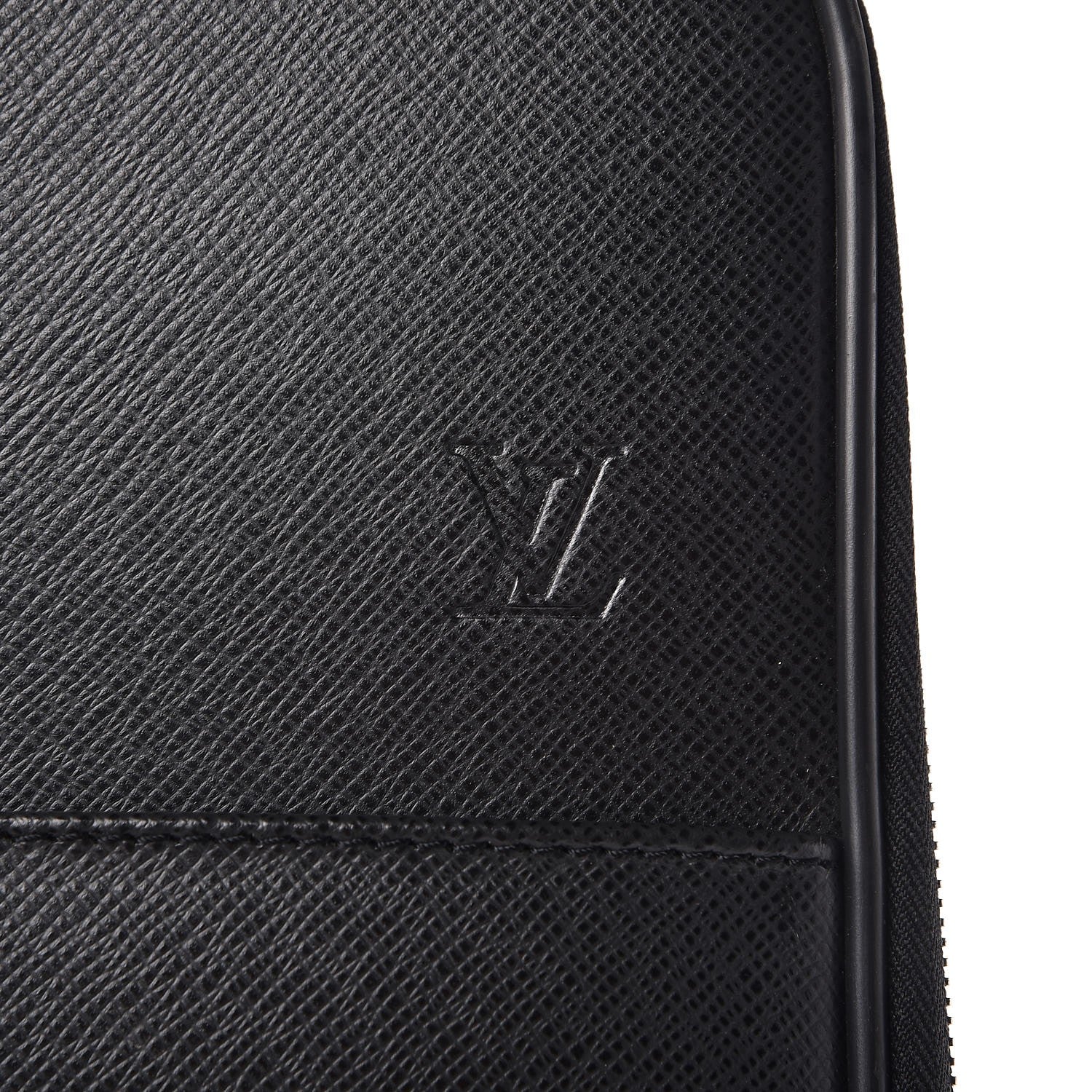 Louis Vuitton Taiga Pegase 45 Ardoise 14 of 15