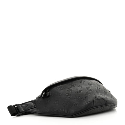 Louis Vuitton Calfskin Monogram Shadow Discovery Bumbag Black 4 of 9
