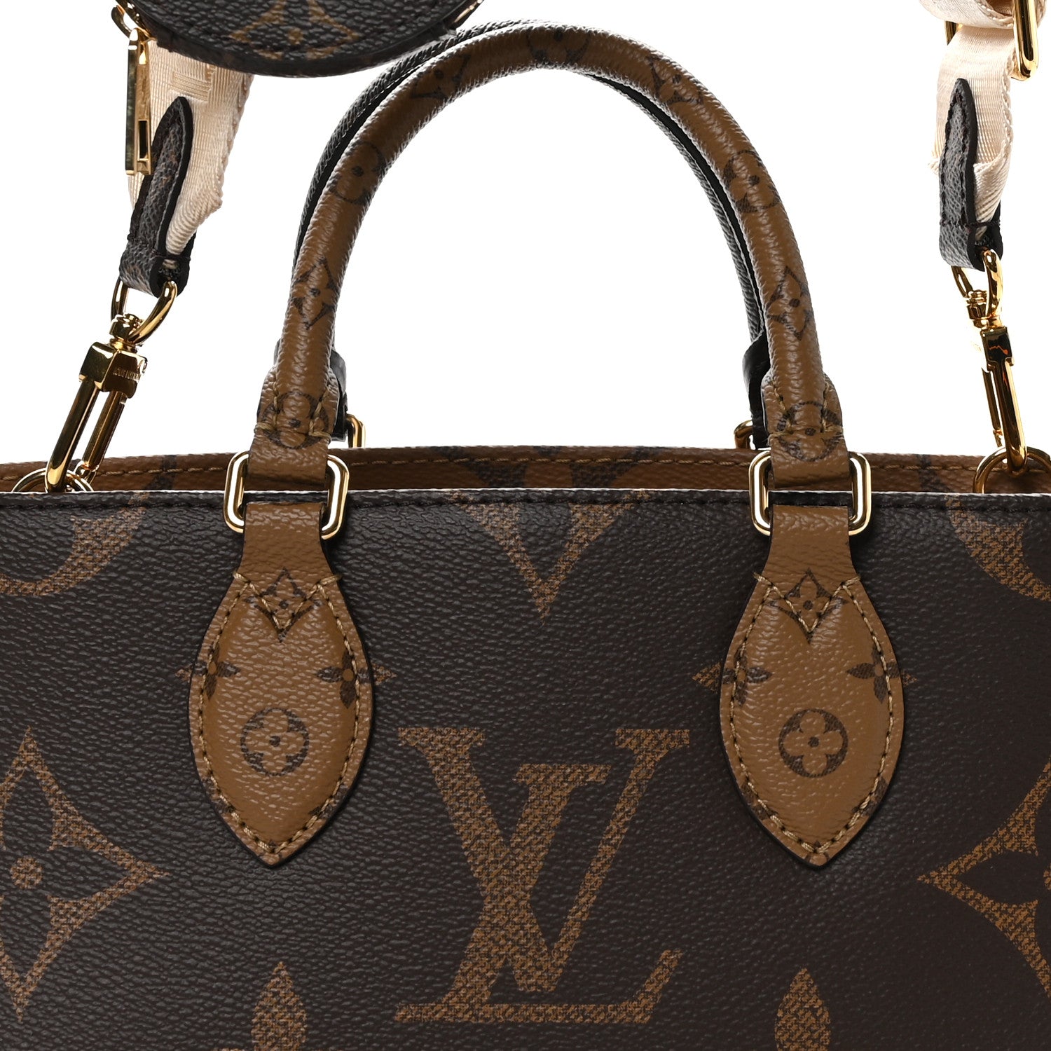 Louis Vuitton Reverse Monogram Giant OnTheGo East West 8 of 10