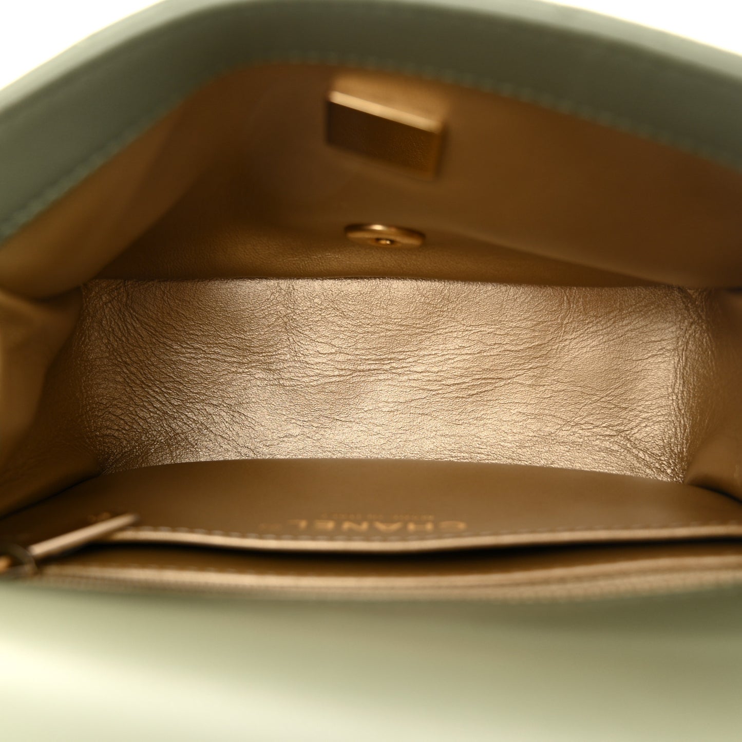 Lambskin Quilted Mini Pearl Crush Flap Green