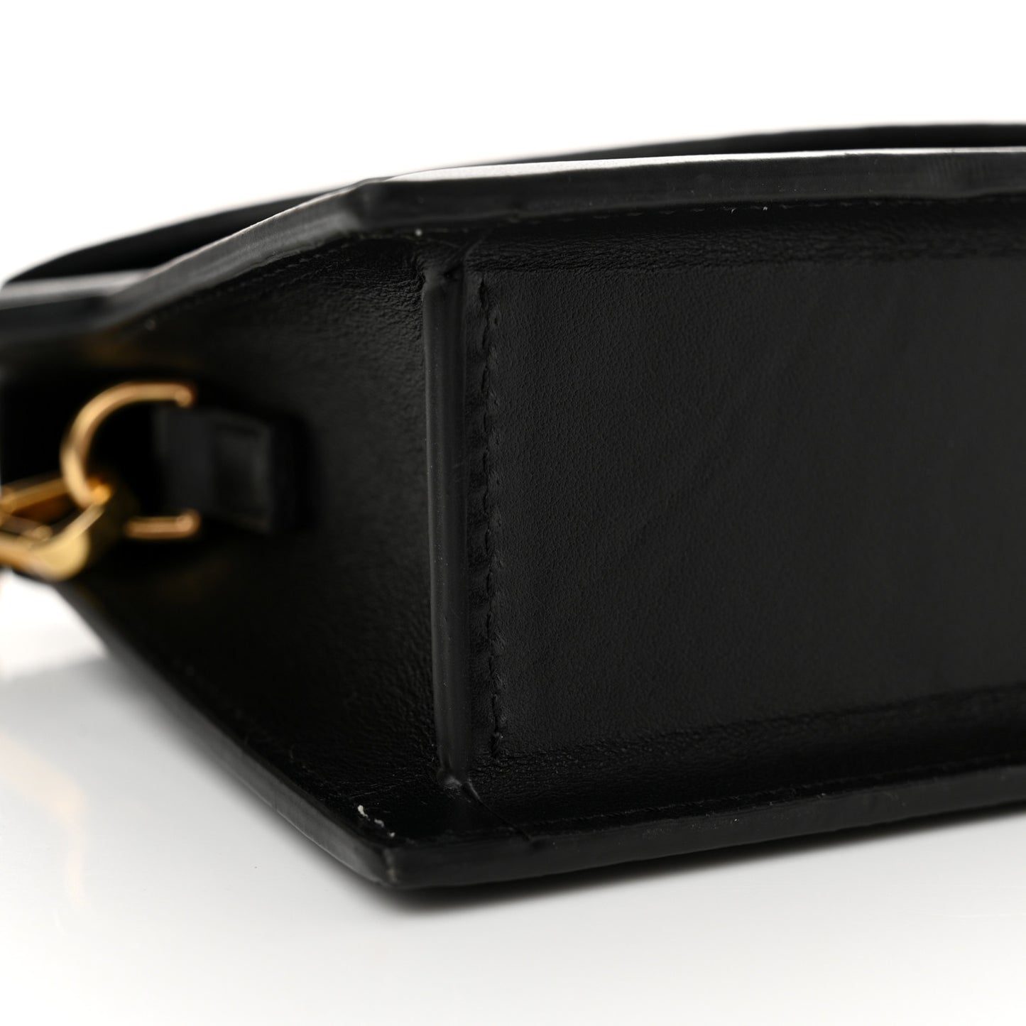 Smooth Calfskin Le Sac Rond Black