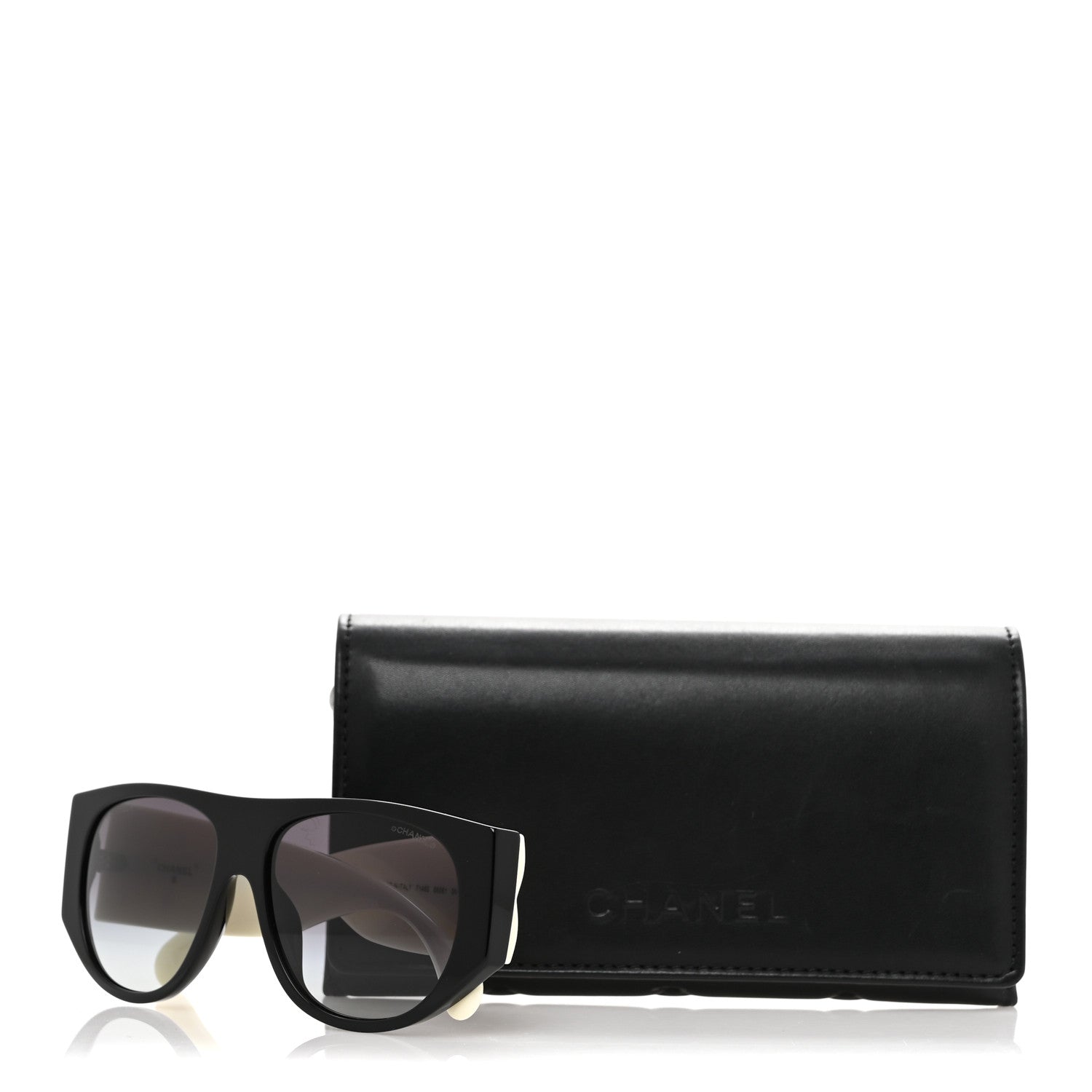 Chanel Acetate Quilted CC Pilot Sunglasses 71465 White Black 8 of 8