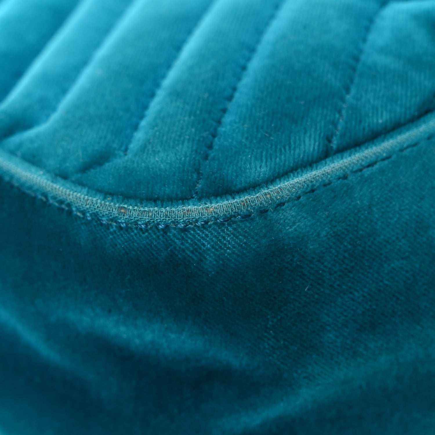 Gucci Velvet Matelasse Small GG Marmont Shoulder Bag Pavone Cyan 10 of 28