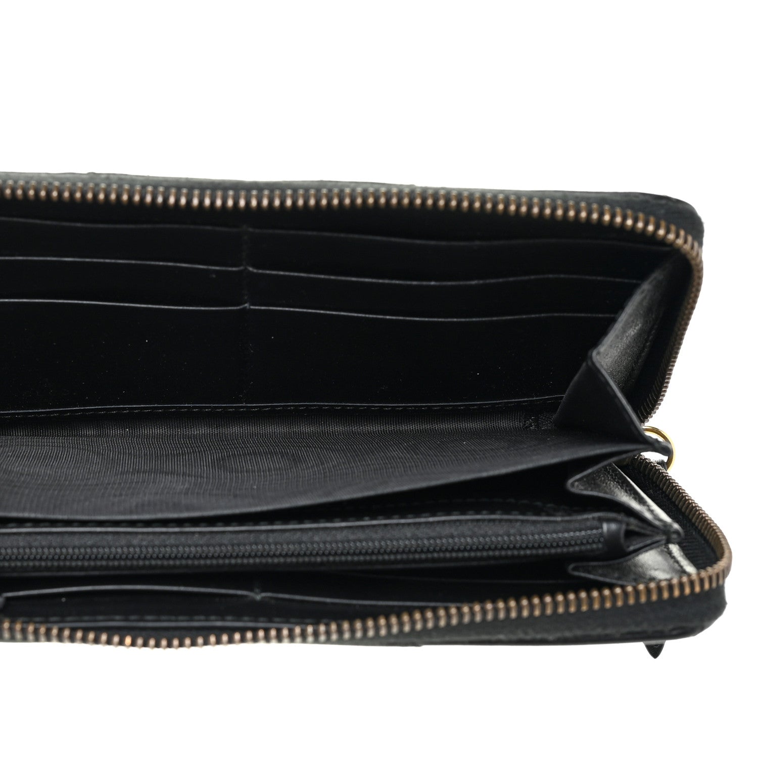 Gucci Calfskin Matelasse GG Marmont Zip Around Wallet Black 7 of 24