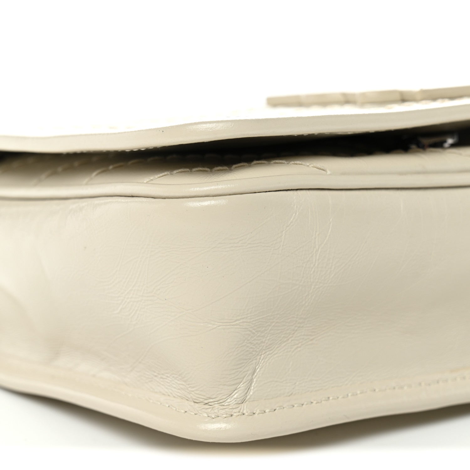 Saint Laurent Crinkled Calfskin Matelasse Monogram Niki Chain Wallet Crema Soft 9 of 10