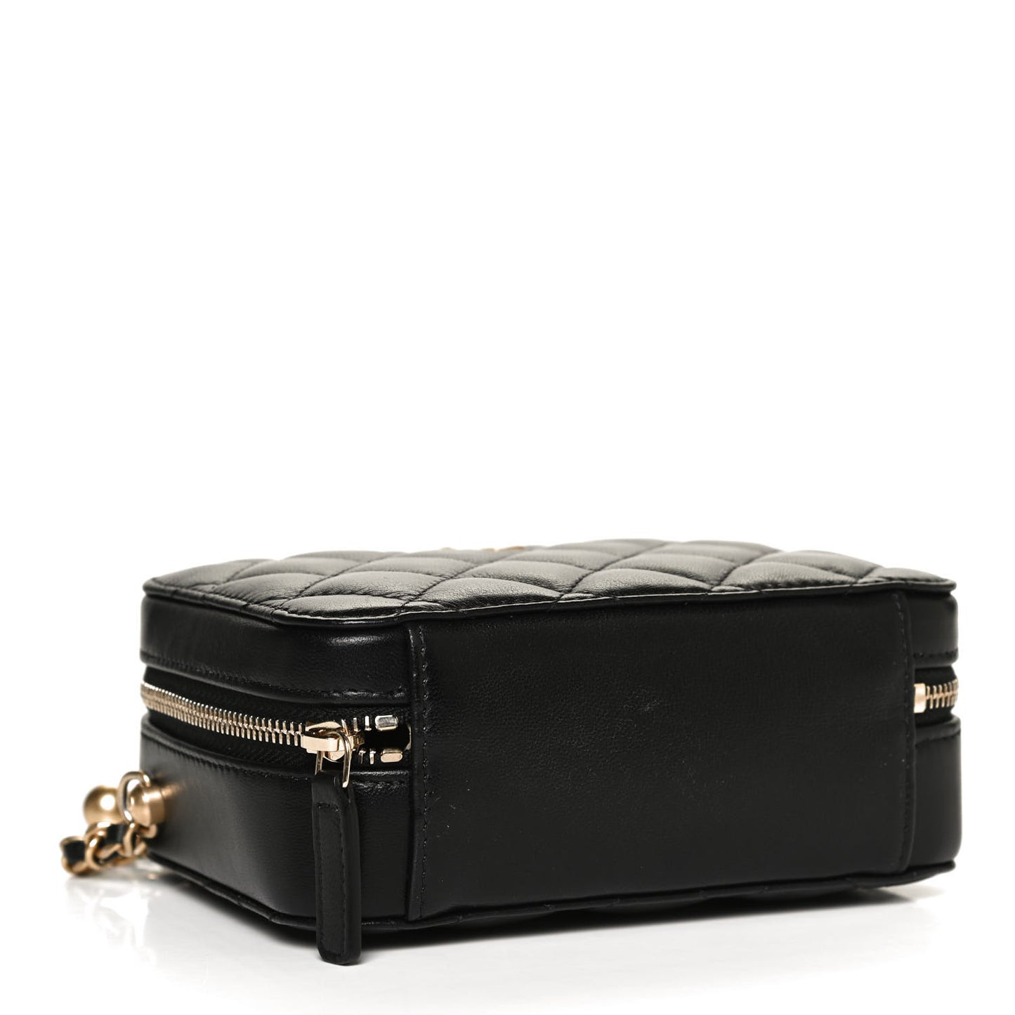 Lambskin Quilted CC Pearl Crush Camera Case Black