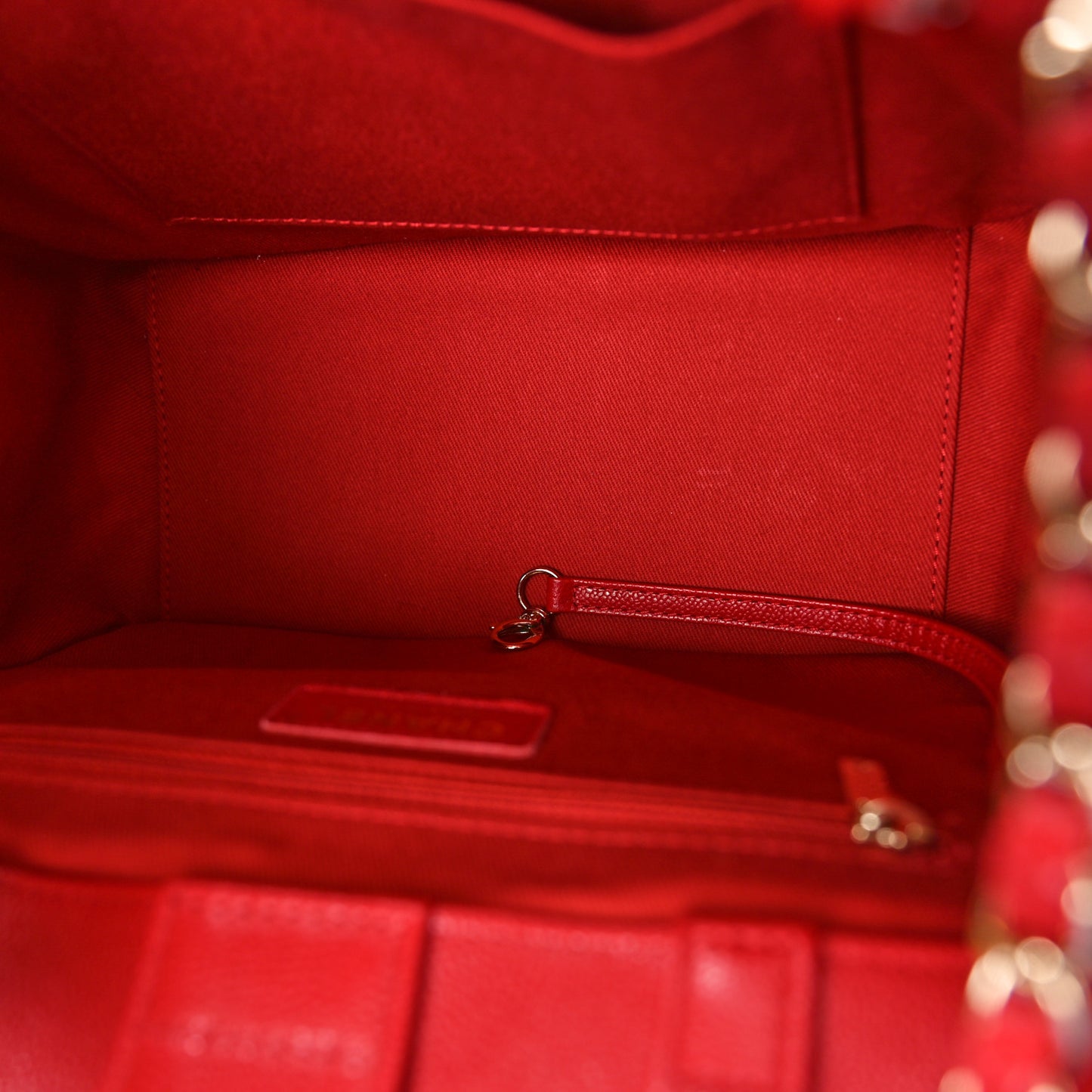 Caviar Quilted Small Business Affinity Shopping Bag Red