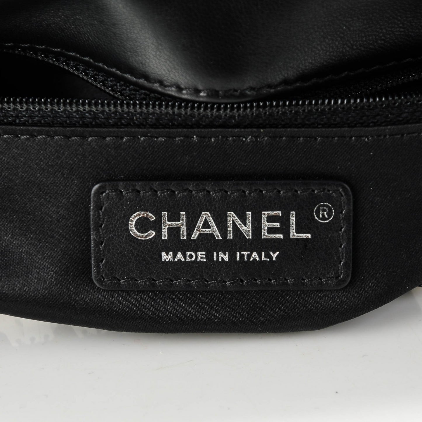 Sequin Embroidered Medium Flap Black White