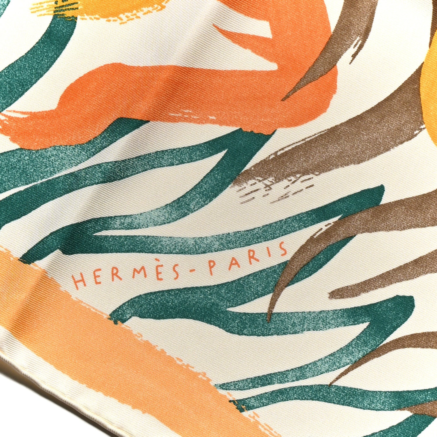 Hermes Silk Twill Le Cavalier a la Trompette Scarf 90 Ivorie Jaune Vert 2 of 6