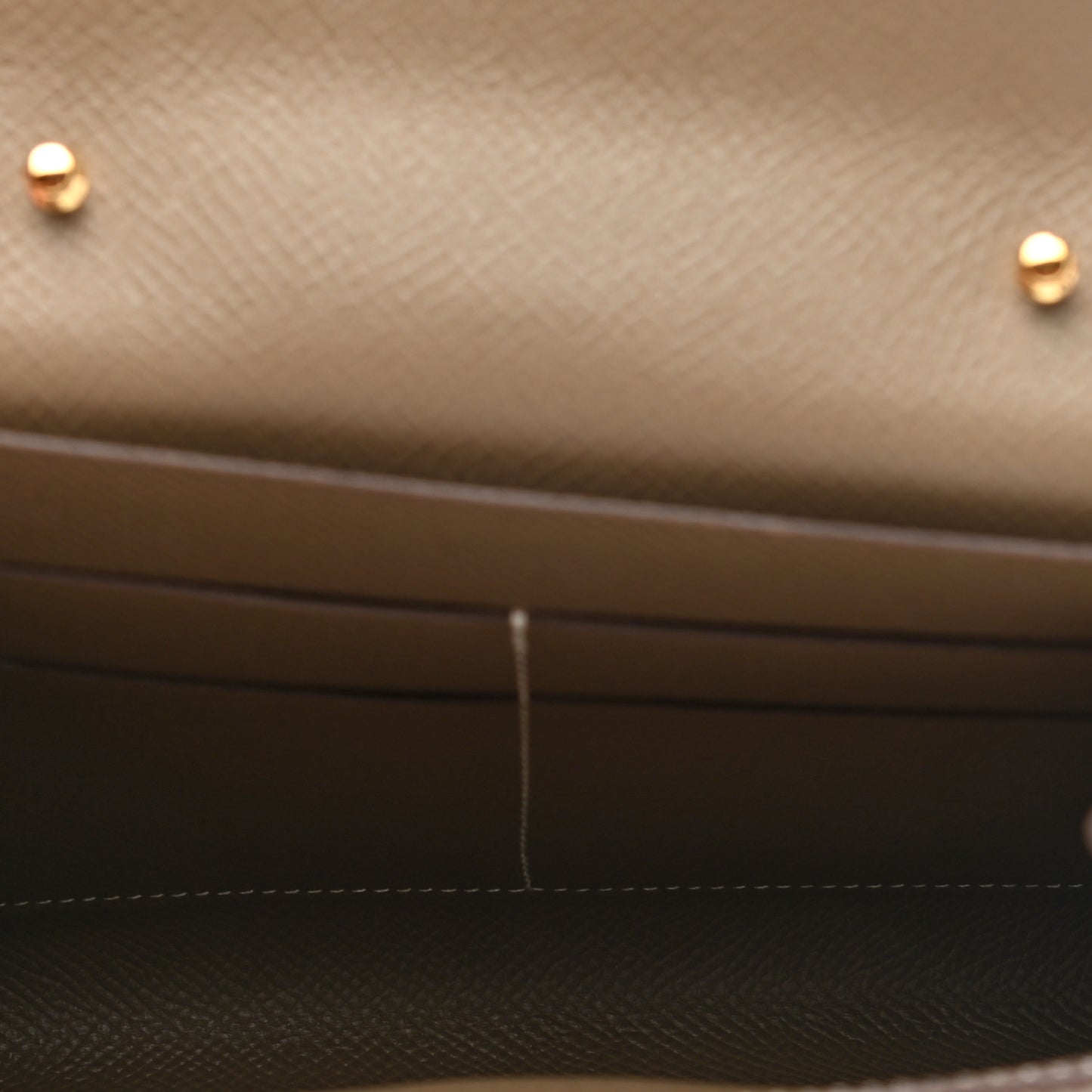 Epsom Clic 16 Wallet Etoupe