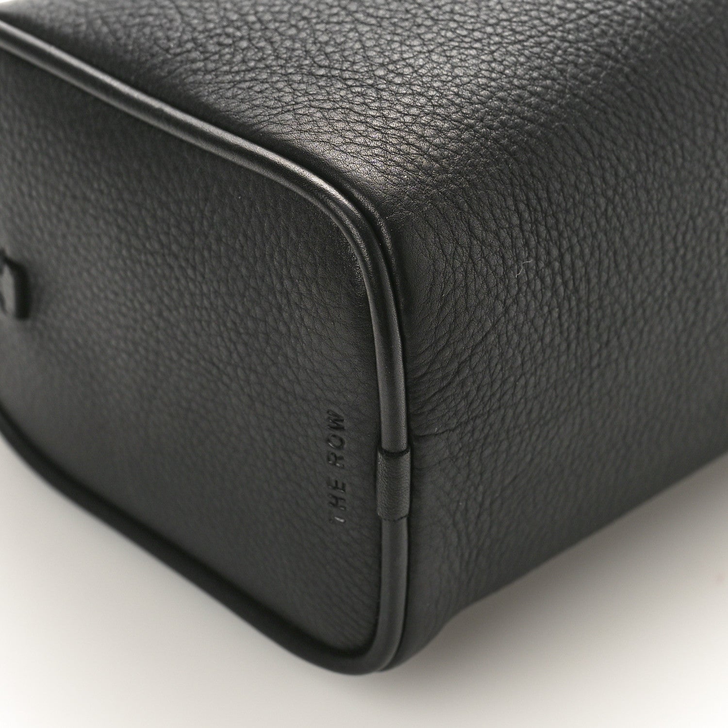The Row Grained Calfskin 90's Bag Black 7 of 8