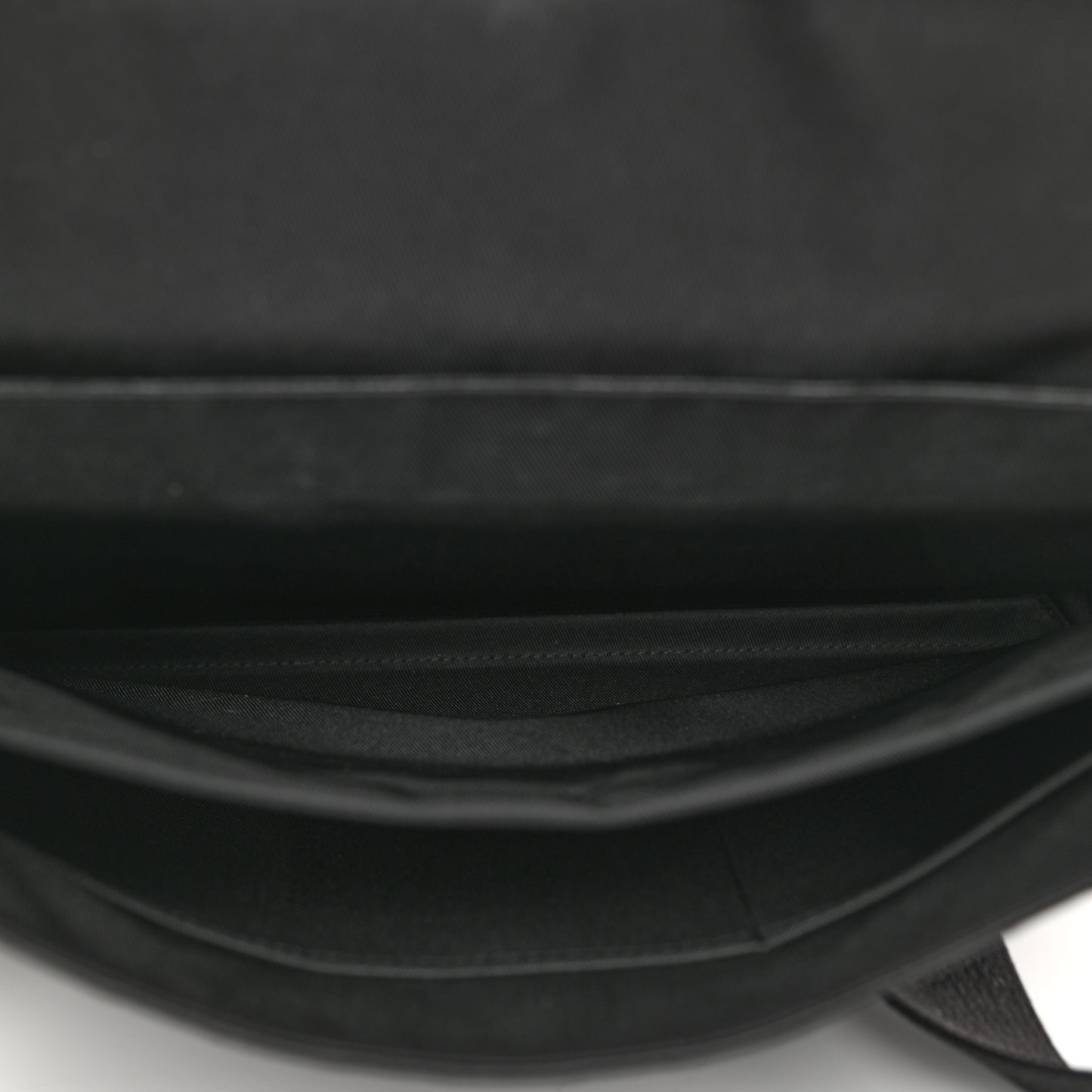 Taurillon Monogram S Lock Briefcase Black