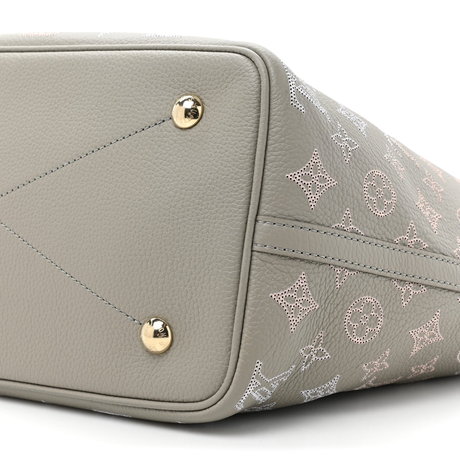 Louis Vuitton Mahina Blossom MM Grey 9 of 10