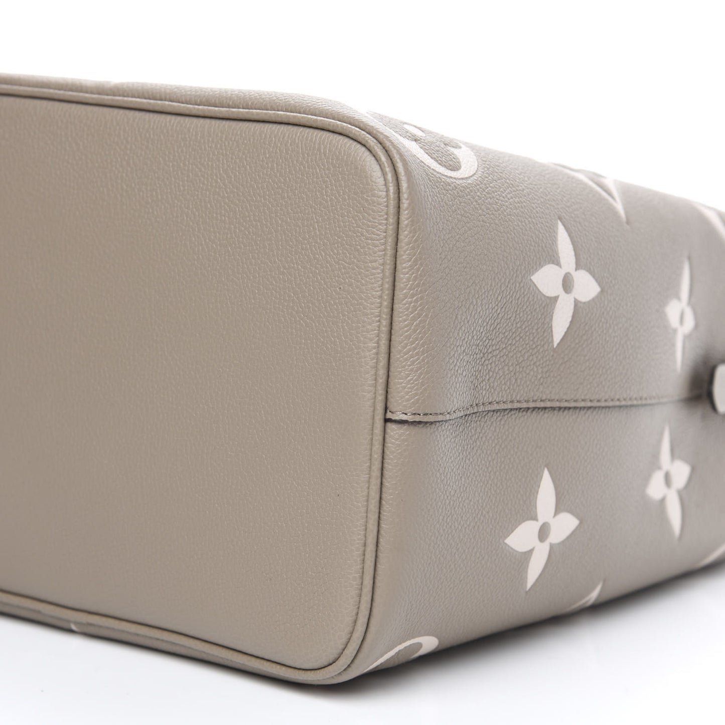 Empreinte Monogram Giant Neonoe MM Tourterelle Creme