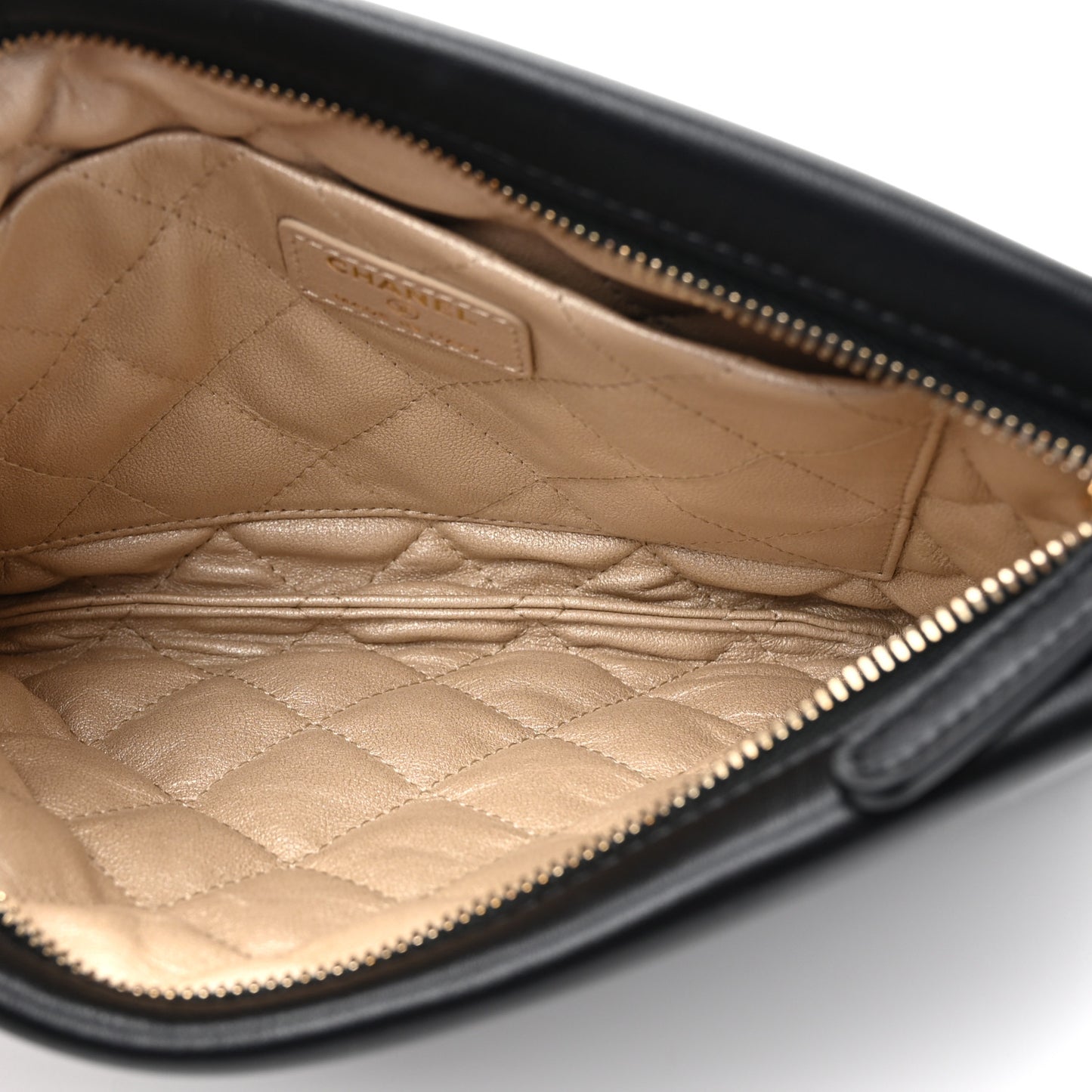 Lambskin Crystal Medium CC Pouch With Handle Black