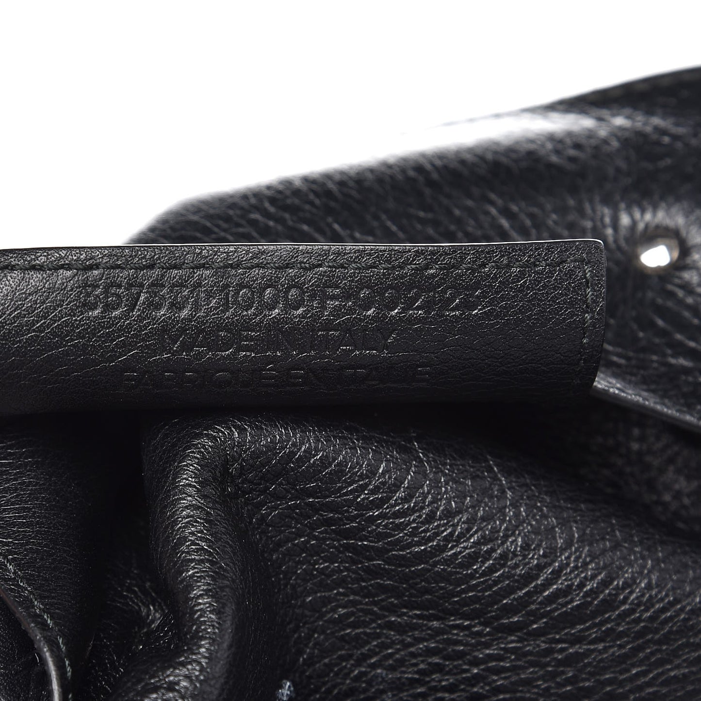 Supple Calfskin Papier A4 Zip Around Tote Black