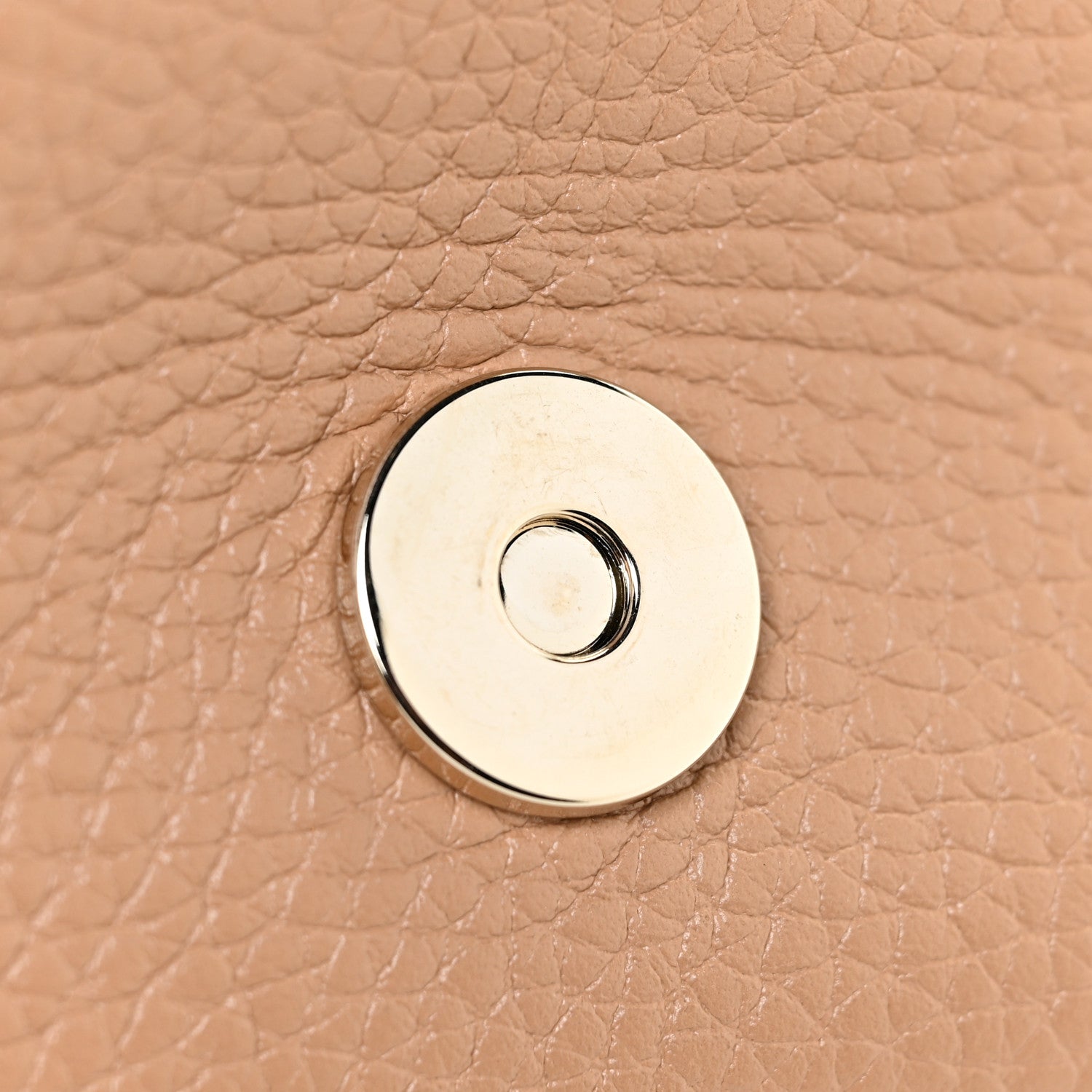 Gucci Pebbled Calfskin Medium Soho Flap Crossbody Camelia 11 of 11