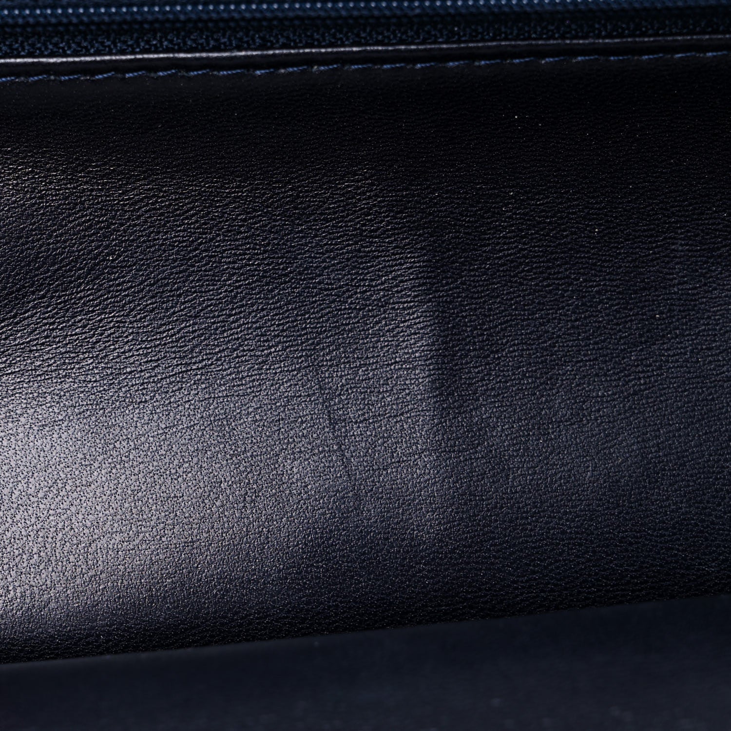 Chanel Tweed Quilted Flap Navy White 14 of 27