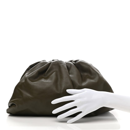 Bottega Veneta Smooth Butter Calf The Pouch Oversized Clutch Kaki Fondent 2 of 7
