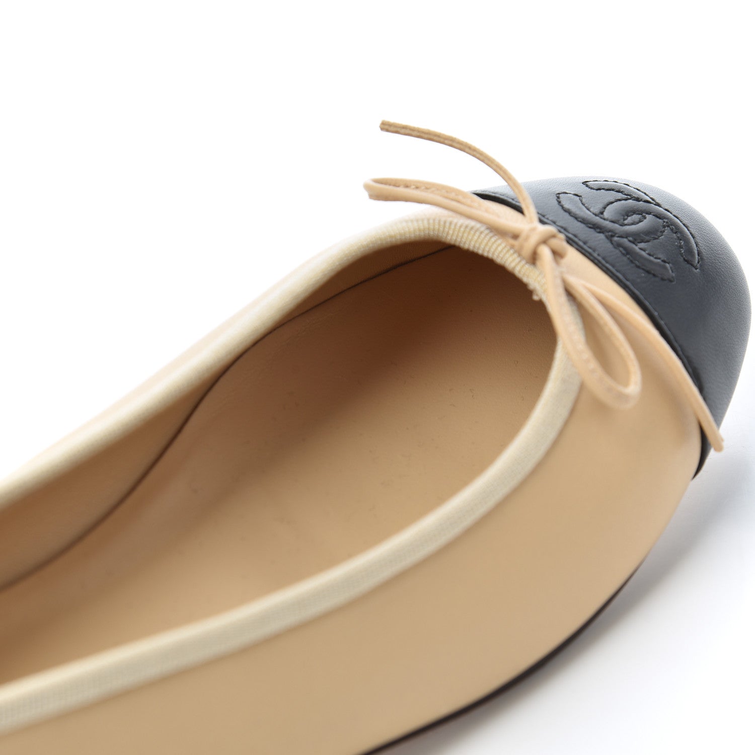 Chanel Lambskin Cap Toe CC Ballerina Flats 37.5 Beige Black 13 of 19