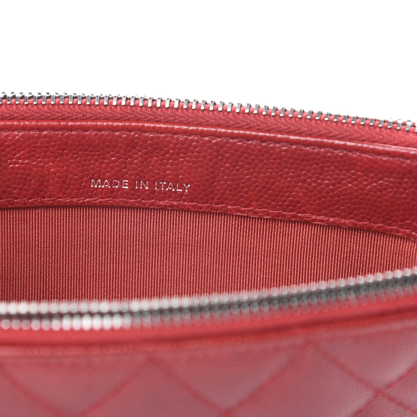 Caviar Quilted Small Clutch With Chain Red