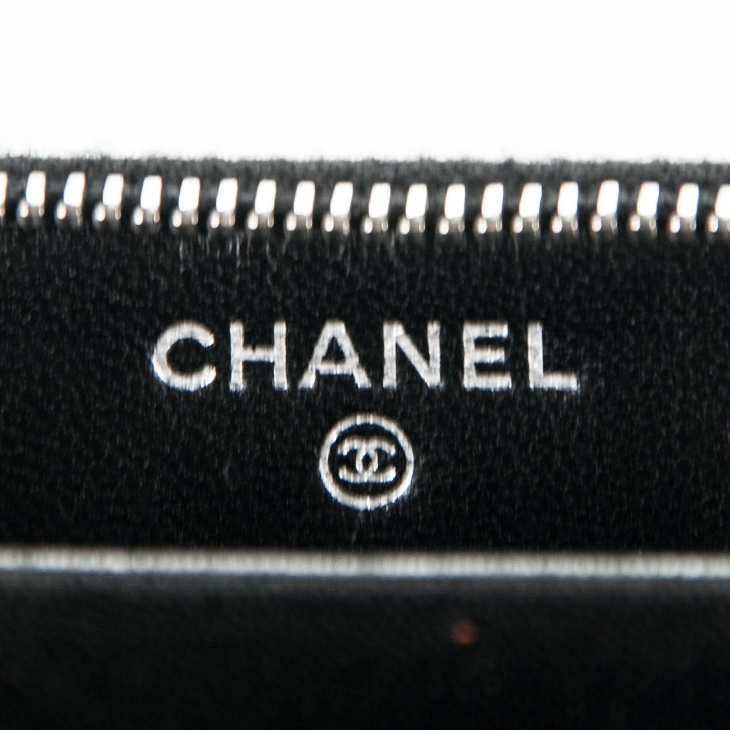 Lambskin Quilted Zip Around Card Holder Black