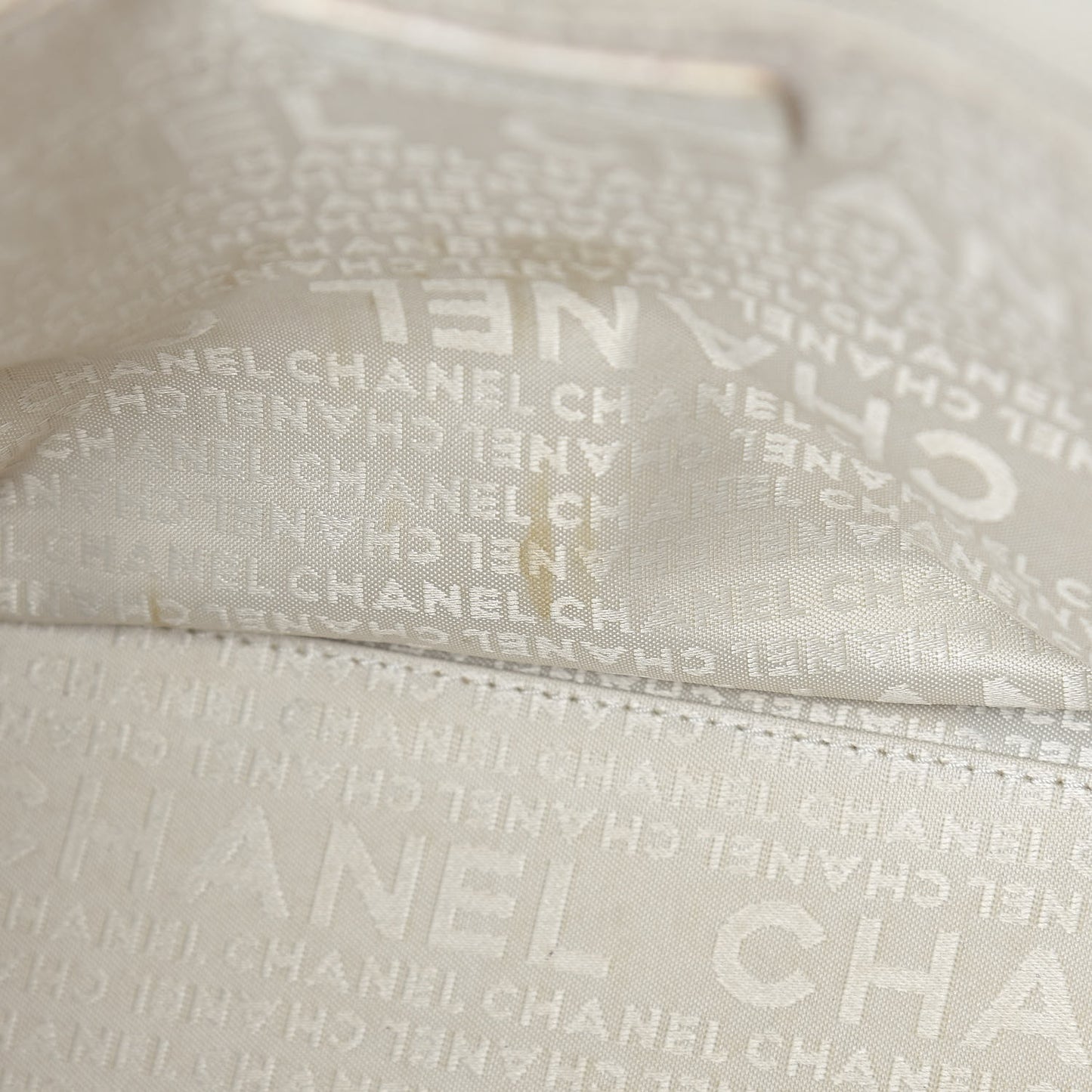 Caviar Square Stitched Tote White
