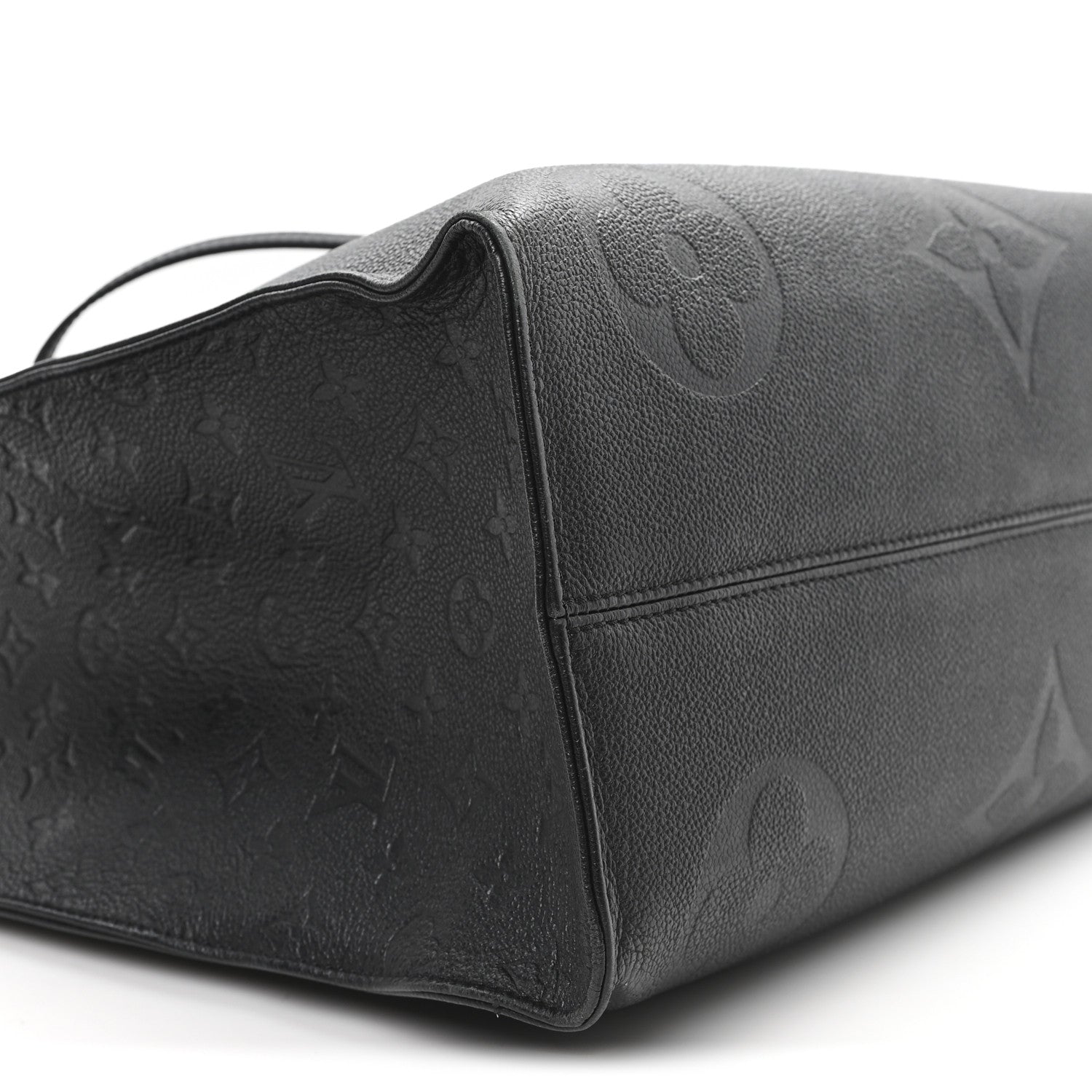 Louis Vuitton Empreinte Monogram Giant Onthego GM Black 7 of 8