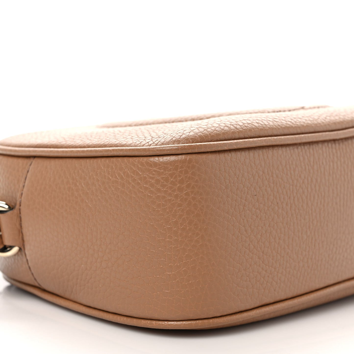 Pebbled Calfskin Small Soho Disco Bag Camelia