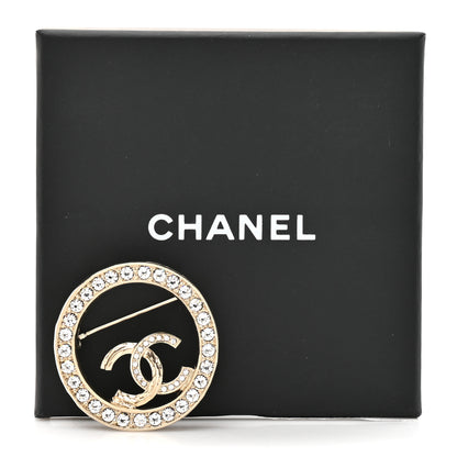 Chanel Crystal Round CC Brooch Gold 4 of 4