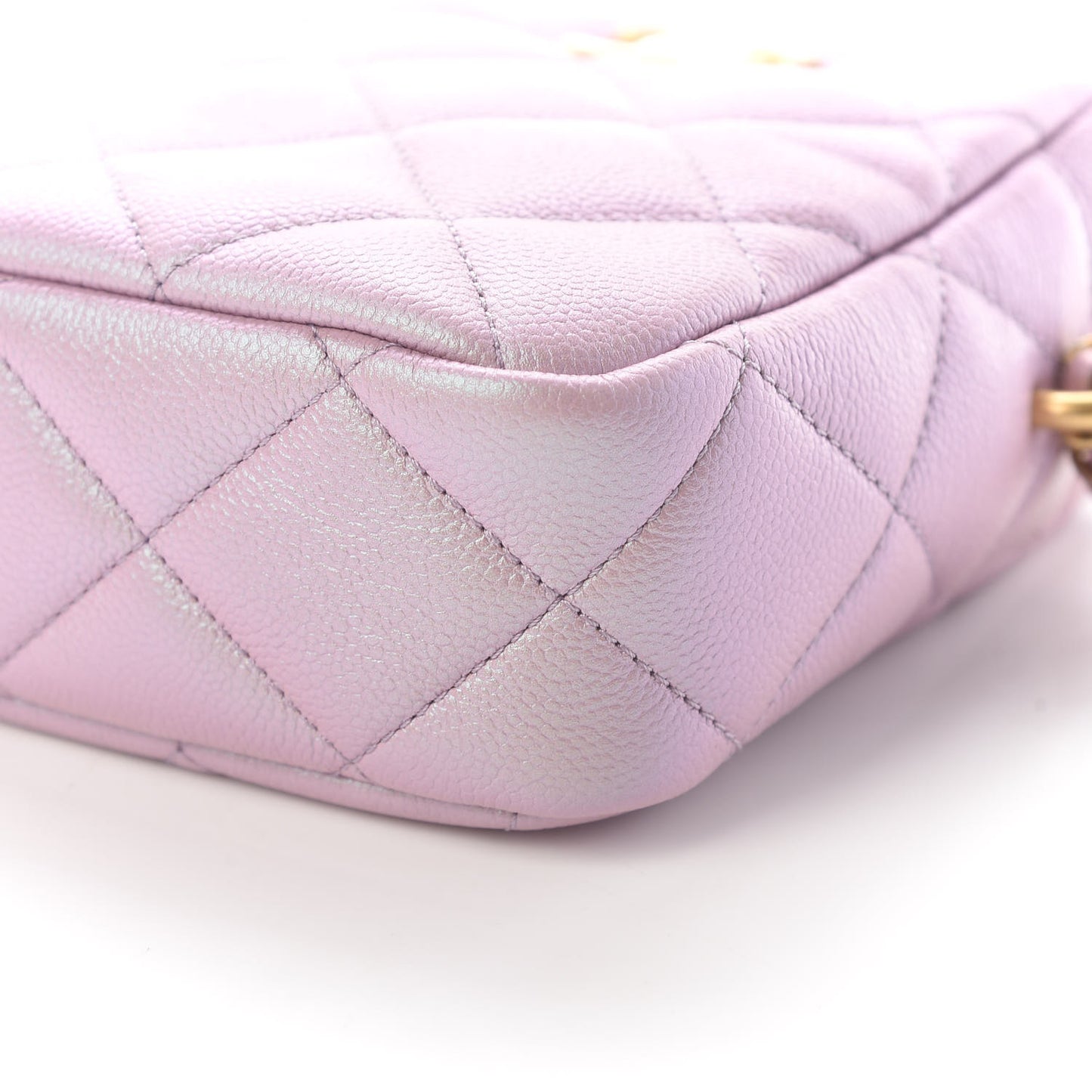 Iridescent Caviar Quilted Vertical My Perfect Camera Case Pink