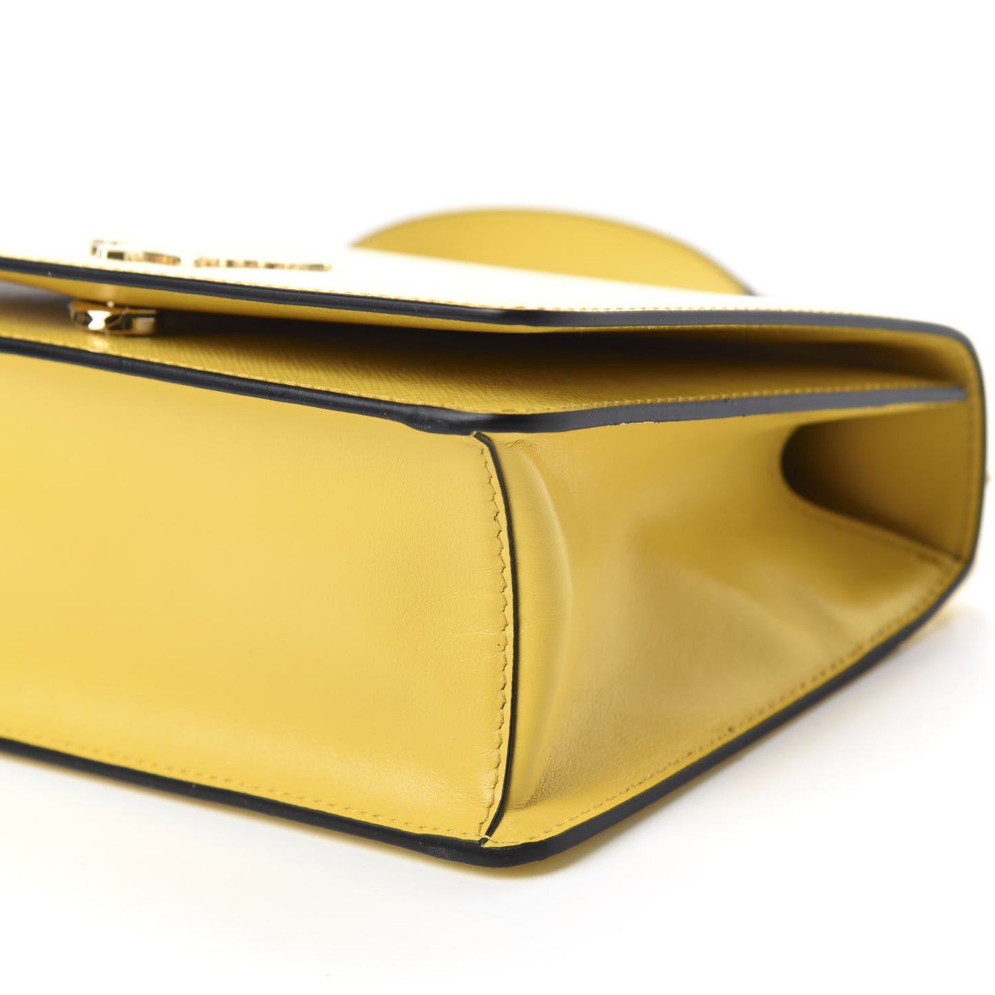 Saffiano Vernice Chain Shoulder Bag Sole