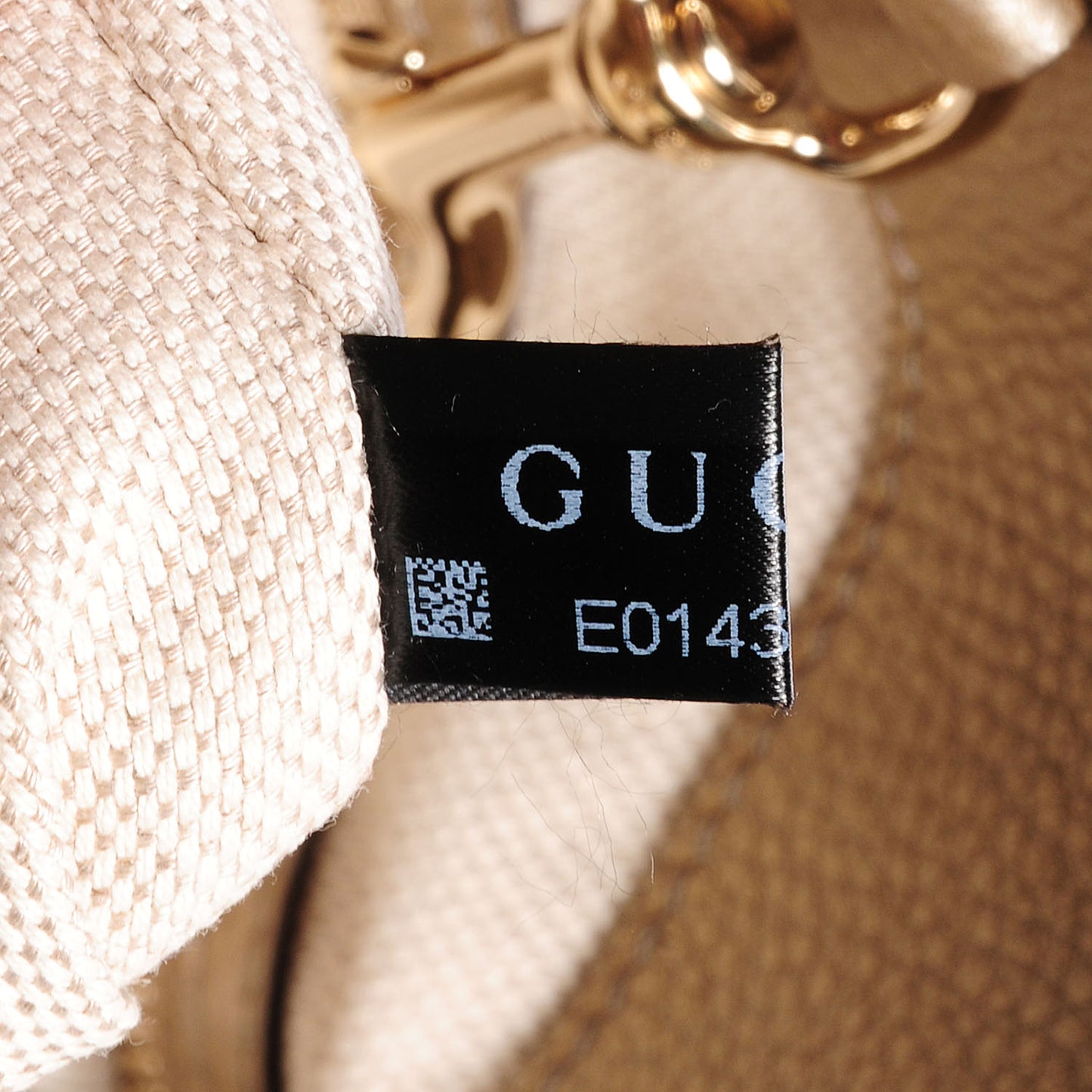 Metallic Pebbled Calfskin Medium Soho Chain Shoulder Bag Golden Beige