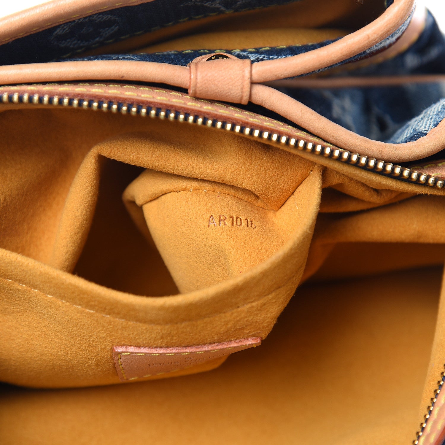 Louis Vuitton Denim Raye Porte Epaule MM 7 of 15