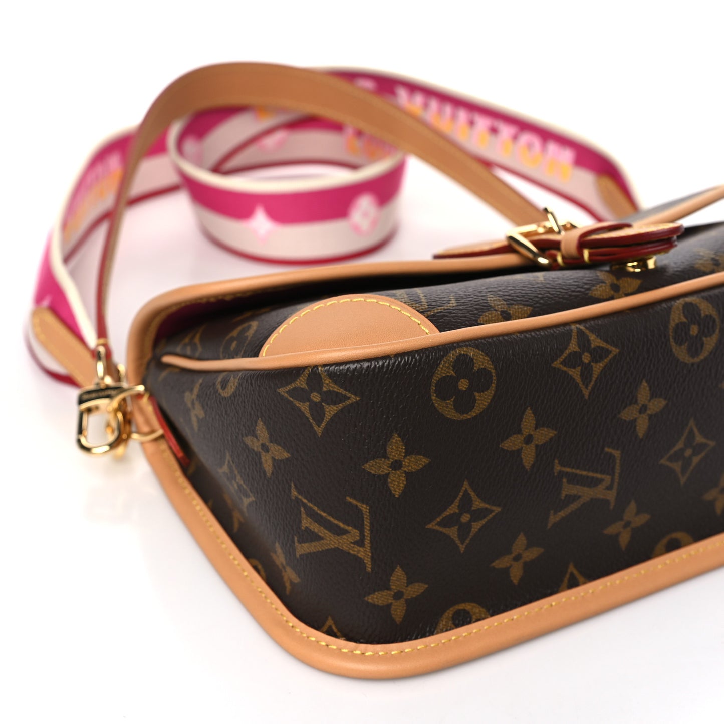 Monogram Diane Fuchsia