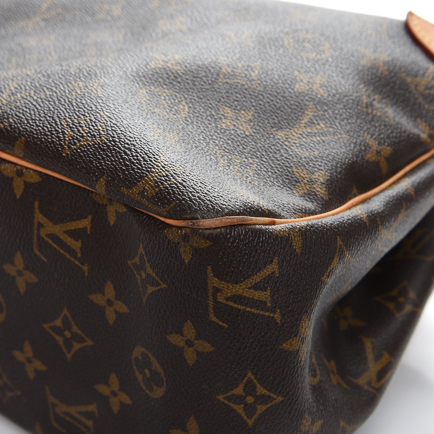 Louis Vuitton Monogram Batignolles Horizontal 13 of 17