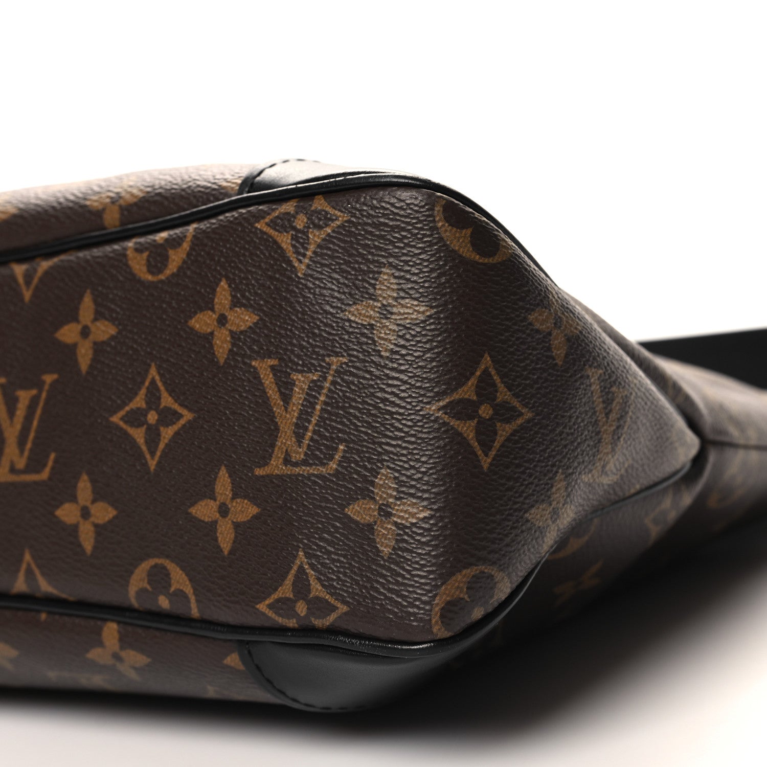 Louis Vuitton Monogram Odeon MM Black 9 of 9