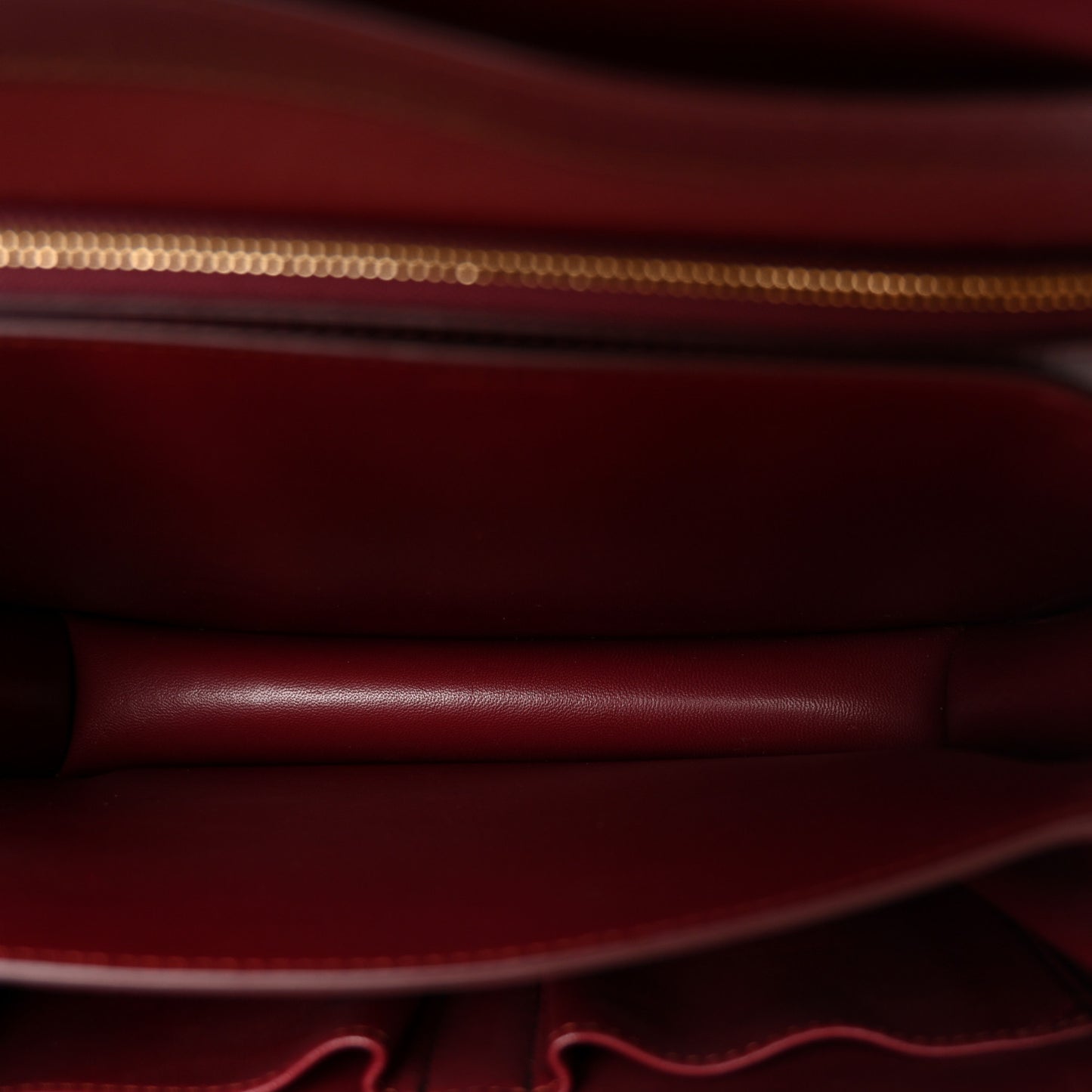 Box Calfskin Medium Classic Box Flap Bag Burgundy