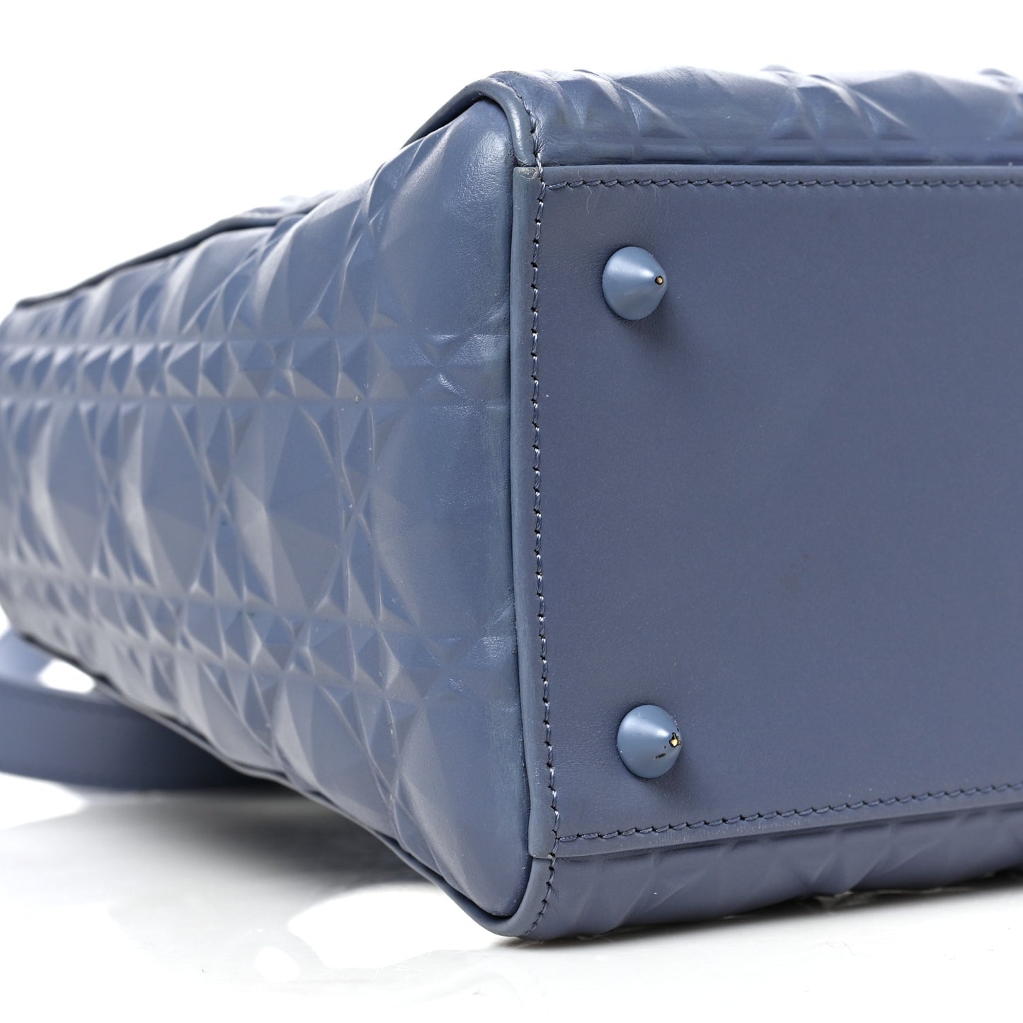 Calfskin Cannage Diamond Cannage Medium Lady Dior Blue