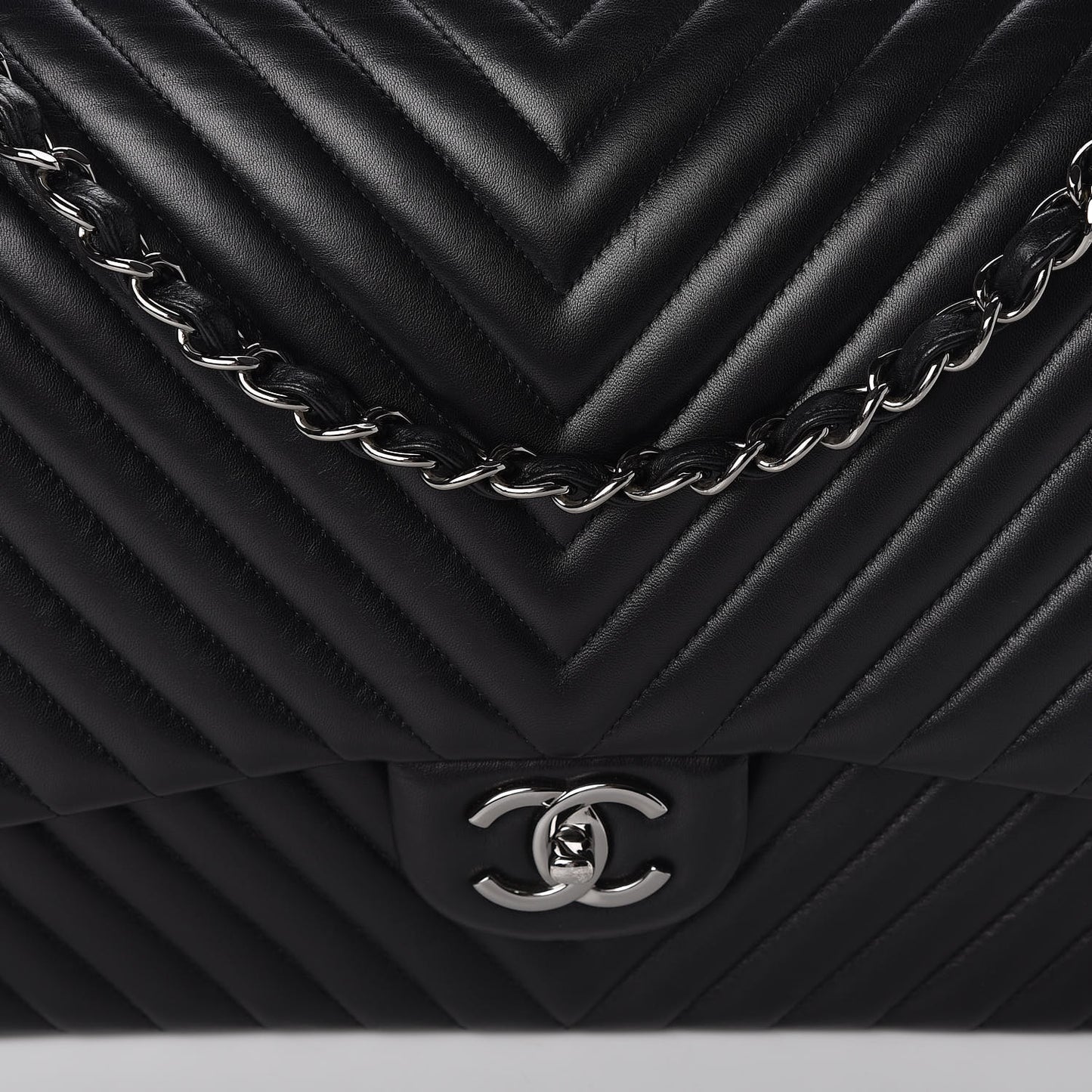 Lambskin Chevron Quilted Maxi Double Flap Black